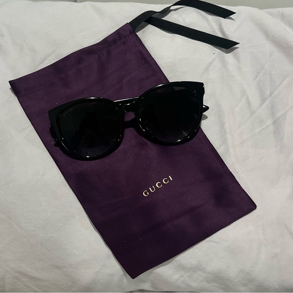 Gucci Black Cat-Eye Sunglasses